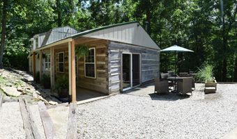 835 N Woodland Cir, Bloomfield, IN 47424