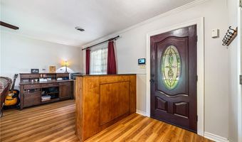 1224 Roosevelt Dr, Alice, TX 78332