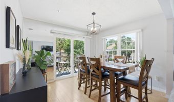 682 YOUNGSTOWN Pkwy 330, Altamonte Springs, FL 32714