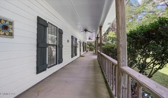 161 Goshen Springs Ln, Brandon, MS 39047