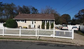 56 Benjoe Dr, Amityville, NY 11701
