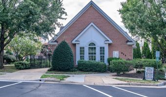 5832 COWLING Ct, Alexandria, VA 22304