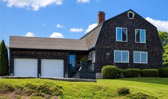 6 J H Dwyer Dr, Middletown, RI 02842