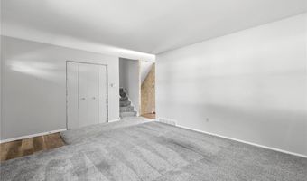 1055 Thomas Dr, Ashland, OH 44805