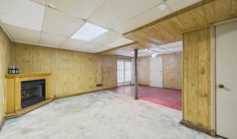 924 CRESTVIEW Ln, Adamsville, AL 35005