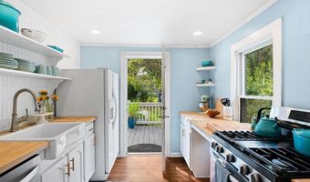 206 CHESTNUT St, Audubon, NJ 08106