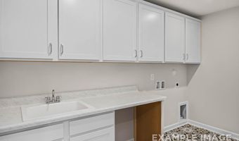 559 Whinfield Pl, Aberdeen, NC 28315