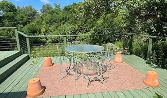 2185 Ayrshire Dr, Ann Arbor, MI 48105