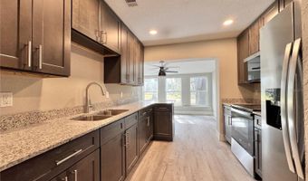 2346 SECTION Dr, Apopka, FL 32703