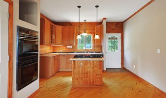 107 WAKEMAN Dr, Augusta, WV 26704