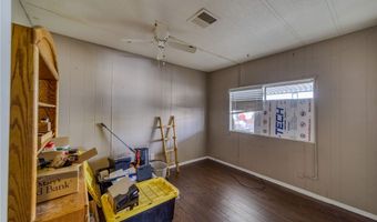 932 Riverfront Dr, Bullhead City, AZ 86442