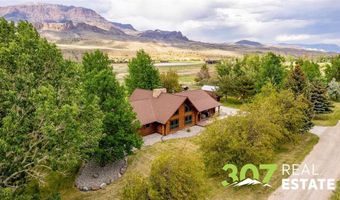 9 Falcon Dr, Cody, WY 82414