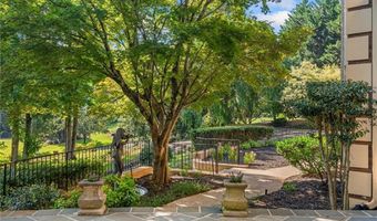 15470 Alpha Woods Dr, Alpharetta, GA 30004