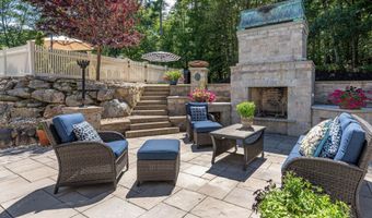 127 Hooksett Rd, Auburn, NH 03032