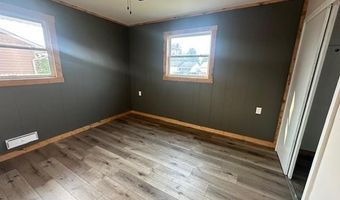 34 Elm Blvd, Babbitt, MN 55706