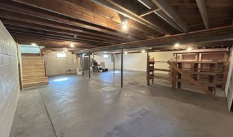 144 W. 6th St, Ainsworth, NE 69210