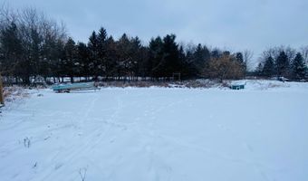 9505 TOWN HALL Rd, Amherst Junction, WI 54407