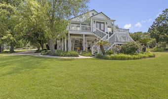 1099 Campbell Dr, Biloxi, MS 39532