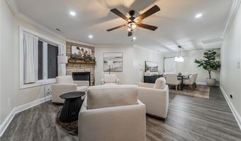 1203 Whispering Shrs, Vermilion, OH 44089