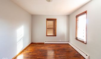 2510 W 38th St, Anderson, IN 46011