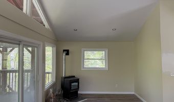 93 Pace Rd, Bennington, VT 05201