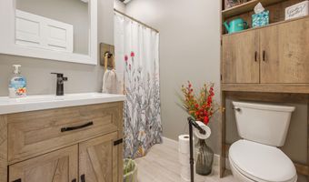 28 Upper Lead Mountain Pond Rd, Aurora, ME 04408