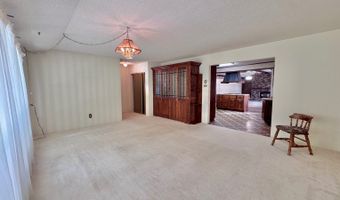 101 7th Ave NW, Bowman, ND 58623