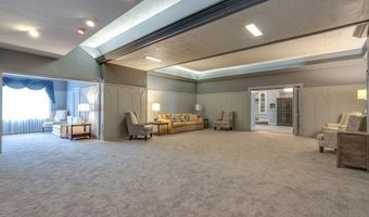 552 N Main St, Akron, OH 44310