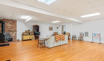 8 BRIGHTWOOD Dr, Hagerstown, MD 21740