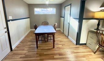 2061 Ridgeway Dr, Arnold, MO 63010