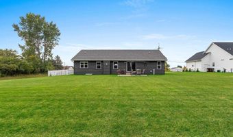 4410 W CAPITOL Dr, Appleton, WI 54913