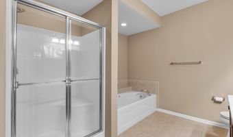 2950 Hunley Dr, Ann Arbor, MI 48105