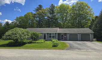 83 Clover Ln, Auburn, ME 04210