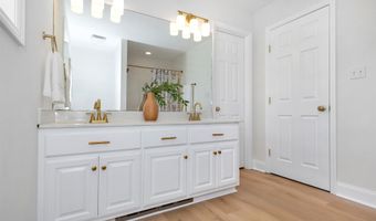 25073 Thach Rd, Athens, AL 35613