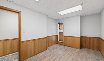 975 5th St, Elko, NV 89801