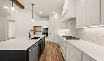 704 Blackbird Dr, Aledo, TX 76008