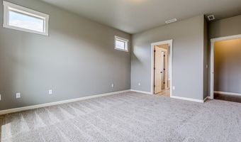 762 NW 28th St Plan: Plan 1714, Battle Ground, WA 98604