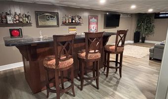 20 Wild Berry Dr, Cranston, RI 02920