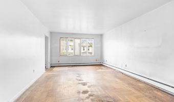 42 E 40th St, Bayonne, NJ 07002