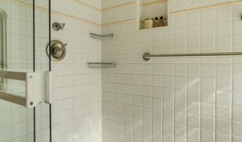 230 Avocado Pl, Camarillo, CA 93010