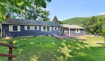 138 Wantastiquet Dr, Brattleboro, VT 05301