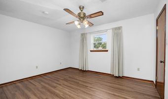 5236 Floynell Dr, Baton Rouge, LA 70809