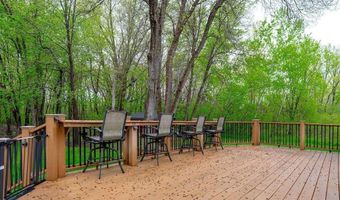 38177 Twin Oaks Dr, Avon, MN 56310