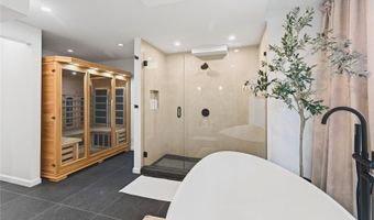 125 N Kalaheo Ave, Kailua, HI 96734