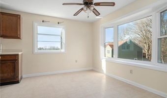 200 Heroux Blvd 606, Cumberland, RI 02864