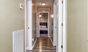 9206 Barker Rd, Athens, AL 35614