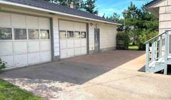 10 Elm Blvd, Babbitt, MN 55706
