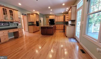 1707 GOVERNOR RITCHIE Hwy, Annapolis, MD 21409