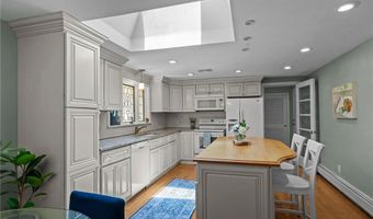 55 Atherton Rd, East Greenwich, RI 02818