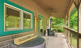 10563 Deer Dr, Birdseye, IN 47513